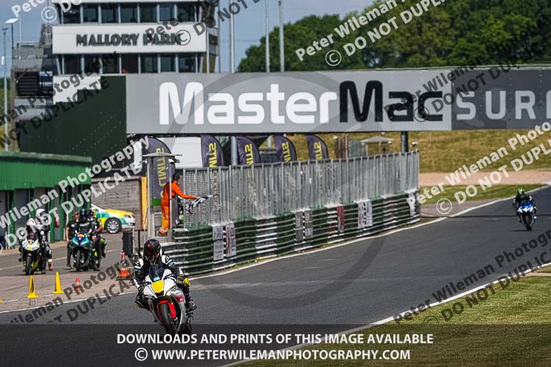 enduro digital images;event digital images;eventdigitalimages;mallory park;mallory park photographs;mallory park trackday;mallory park trackday photographs;no limits trackdays;peter wileman photography;racing digital images;trackday digital images;trackday photos